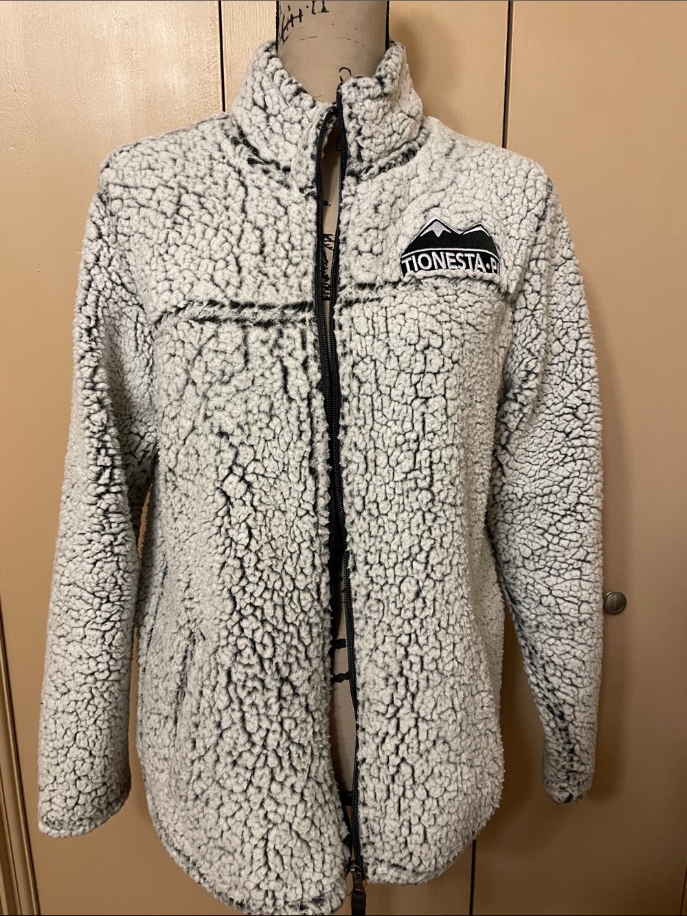 Sherpa Zip-Up Jacket - white and gray